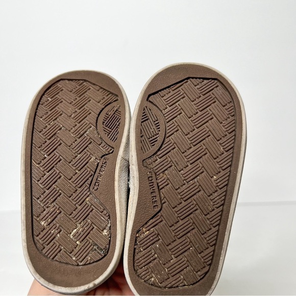 Converse Black Leather Velcro Sneakers Size 4 Toddler - Picture 4 of 5